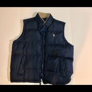 U.S. Polo Assn.  60
Men's Basic Puffer Vest